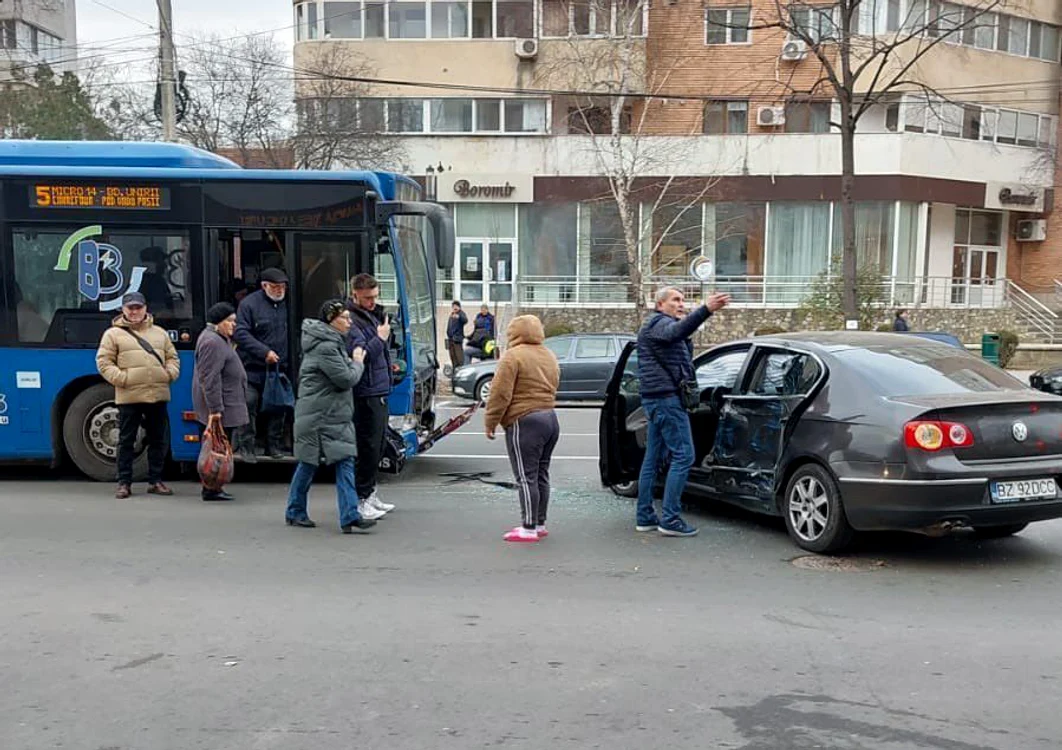 Șapte pasageri au suferit răni. SURSA buzoienii.ro