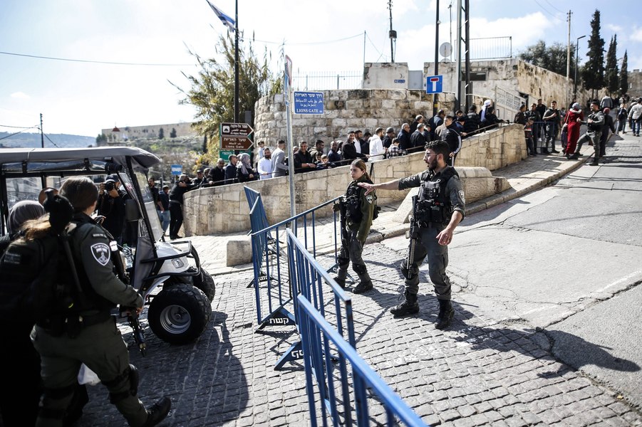 Șeful Shin Bet a avertizat că restricțiile de pe Muntele Templului de Ramadan ar putea declanșa războiul sfânt