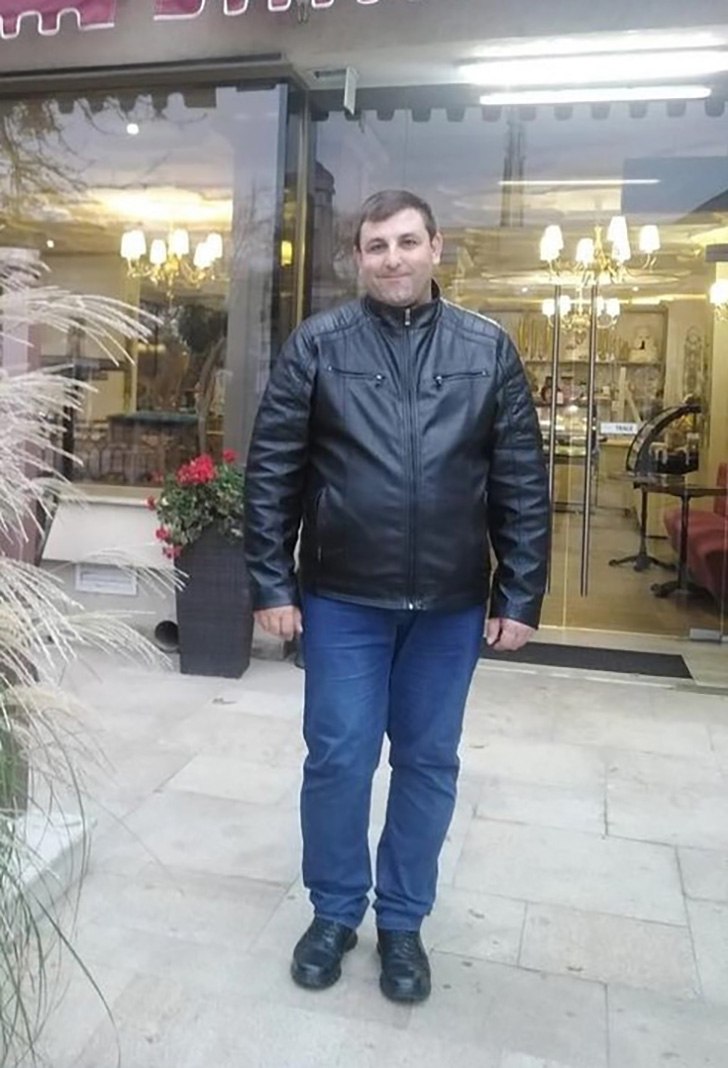 Profesor din Vaslui ridiculizat online după publicarea unui anunț de căsătorie.