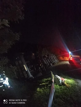 accident TIR Huși Foto ISU Vaslui jpg