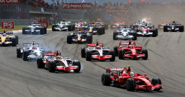 Pe grila de start din 2015 ar putea fi două maşini finanţate din România FOTO Reuters