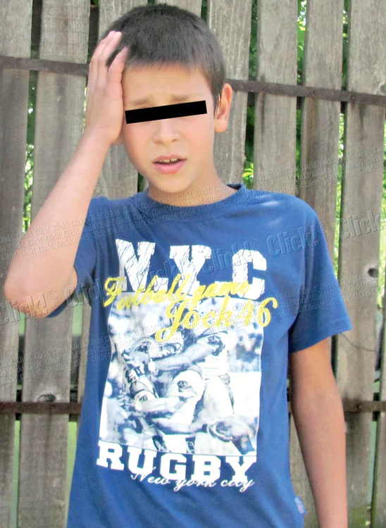 Gigi Spansenie refuză să mai meargă la şcoală (Fotografii: Andreea Mitrache)