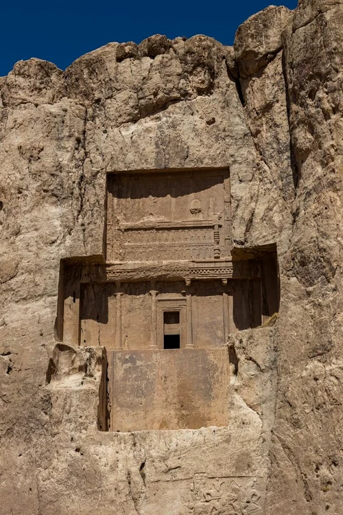 Prospective Tomb of Darius II in Naqsh e Rostam 683x1024 jpg