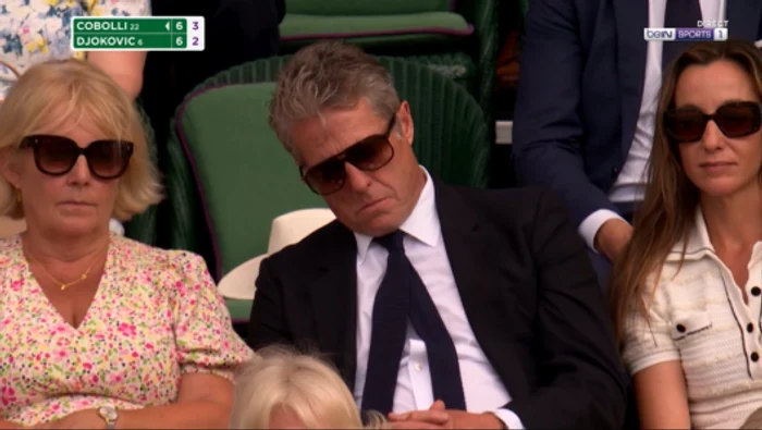 Hugh Grant, toropit de căldură
