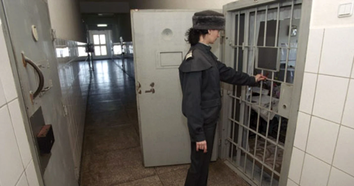 Inculpata are şanse mari să ajungă după gratii la finalizarea procesului