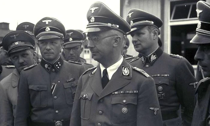 23 mai 1945   Heinrich Himmler, şeful SS, s a sinucis cu cianură  jpeg