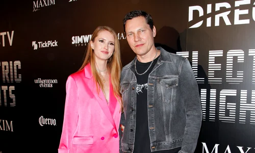 Tiesto si sotia GettyImages 1370344987 jpg