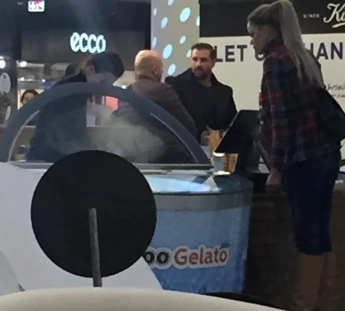 Bianca Drăgușanu a dat iama în înghețată