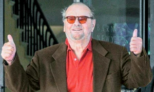 3 vip hepta 2238466 jpeg