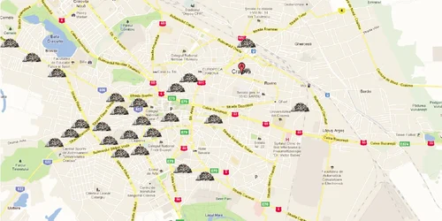 În multe locuri din Craiova s-au format deja adevărate gropi de gunoi