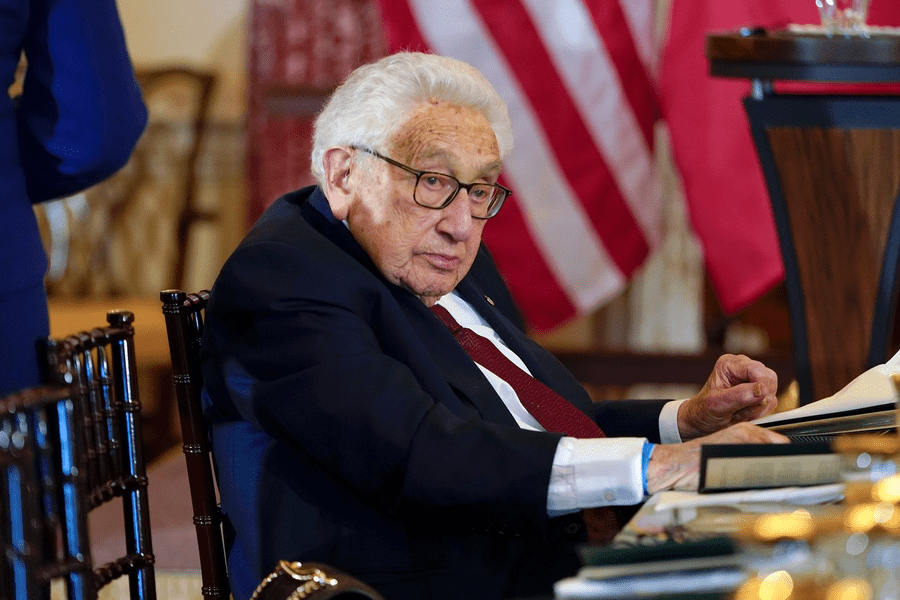 Henry Kissinger, impresionat de armata Ucrainei, spune că trebuie neapărat să devină parte integrantă a NATO