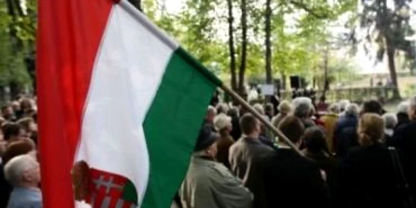 În data de 15 martie se sărbătoreşte Ziua Maghiarilor de Pretutindeni.