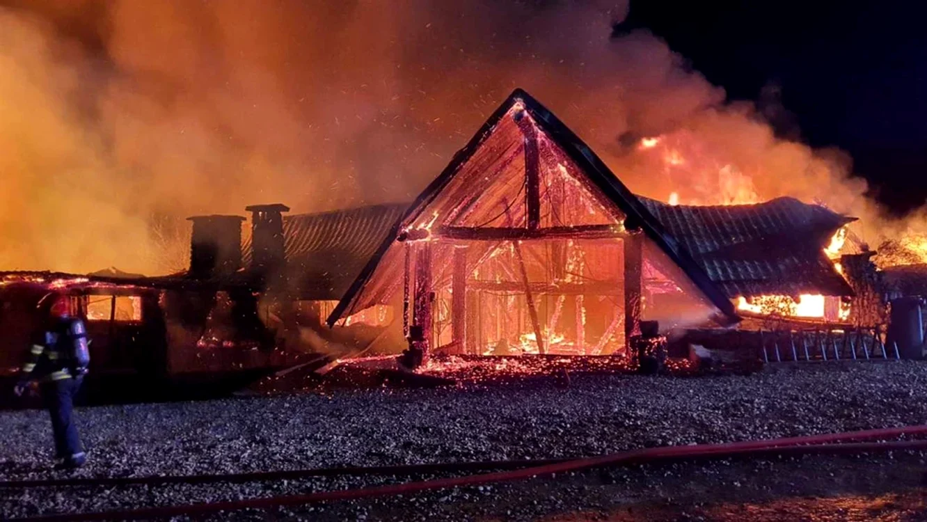 Incendiul de la Ferma Dacilor FOTO Arhivă