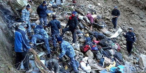 Un accident de autocar in Nepal a omorat 30 de oameni FOTO aljazeera.com