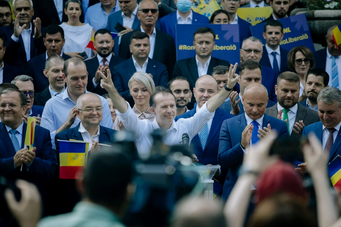 
    Florin Cîțu a vorbit şi despre Planul Naţional de InvestiţiiFoto: Facebook/Florin Cîțu  