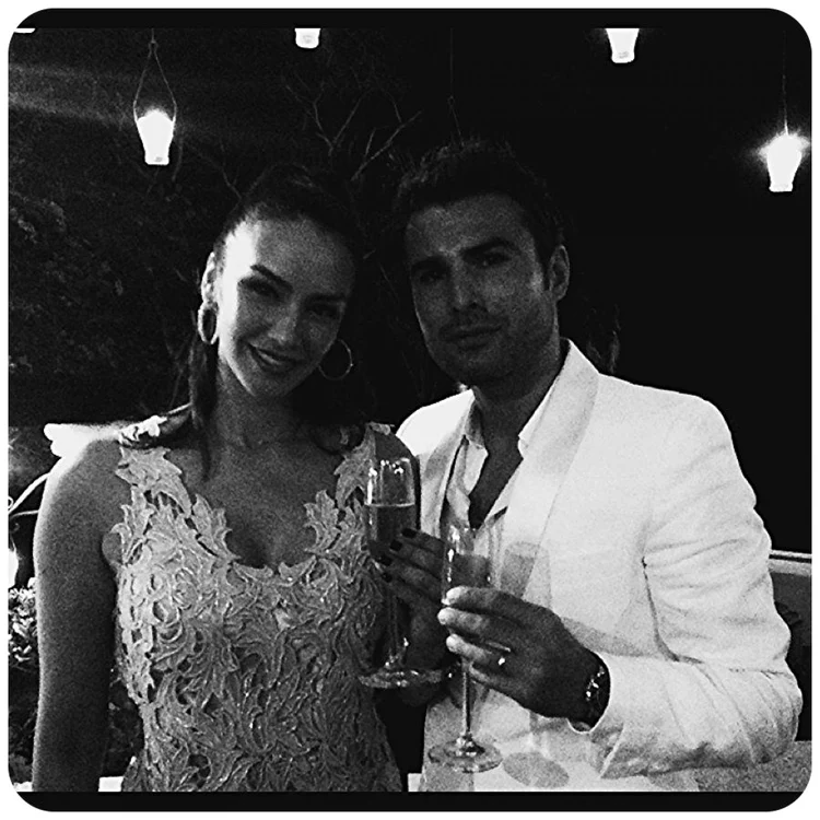 Adrian Mutu a petrecut alături de soţia sa, Consuelo, în Republica Dominicană