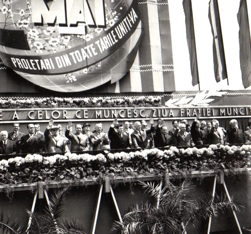 
    1 Mai era momentul în care se prezentau realizările măreţe ale Partidului Comunist RomânFOTO: historia.ro  