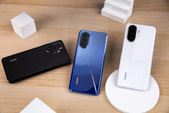 HUAWEI nova Y70.