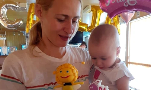 1 camelia potec fiica ei caelia ioana ponton braila sebastian tudor 12 jpg jpeg