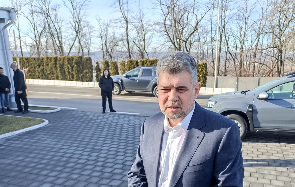 Marcel Ciolacu i-a comparaat pe membrii Opoziției cu personajul din melodia „Macarena” FOTO Arhivă