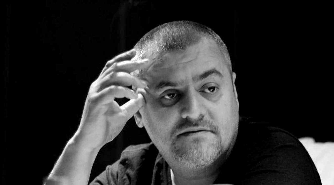 Cristi Martin a fost profesor la Liceul de Arte „Margareta Sterian“ din Buzău, la clasa de actorie