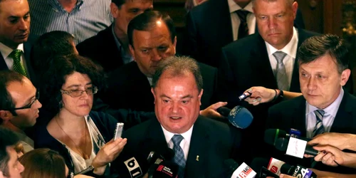 Vasile Blaga - Crin Antonescu - Klaus Iohannis FOTO Mediafax