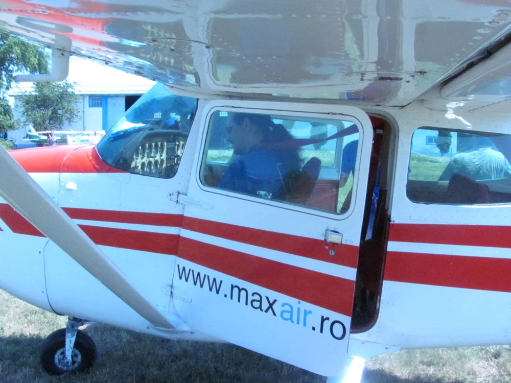 Claudiu Patt de la MaxAir Foto