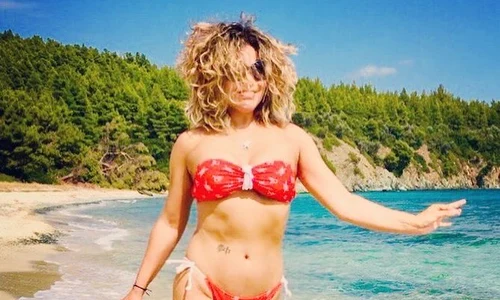 1 miki sexy in costum de baie 2019 1 jpg jpeg