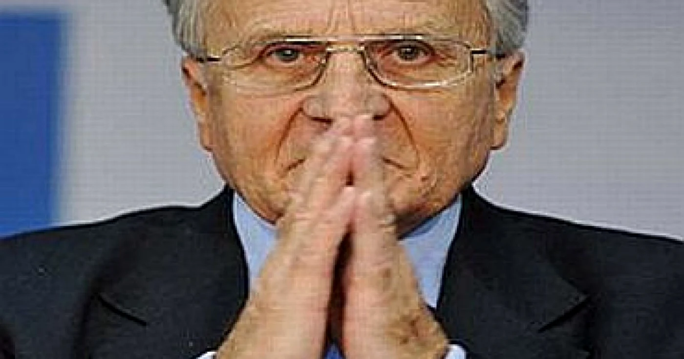 Trichet: Economia mondială a evitat milimetric o depresiune "extrem de periculoasă"