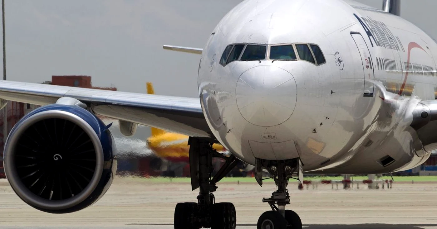 Zborurile low cost sunt cel mai căutate de români