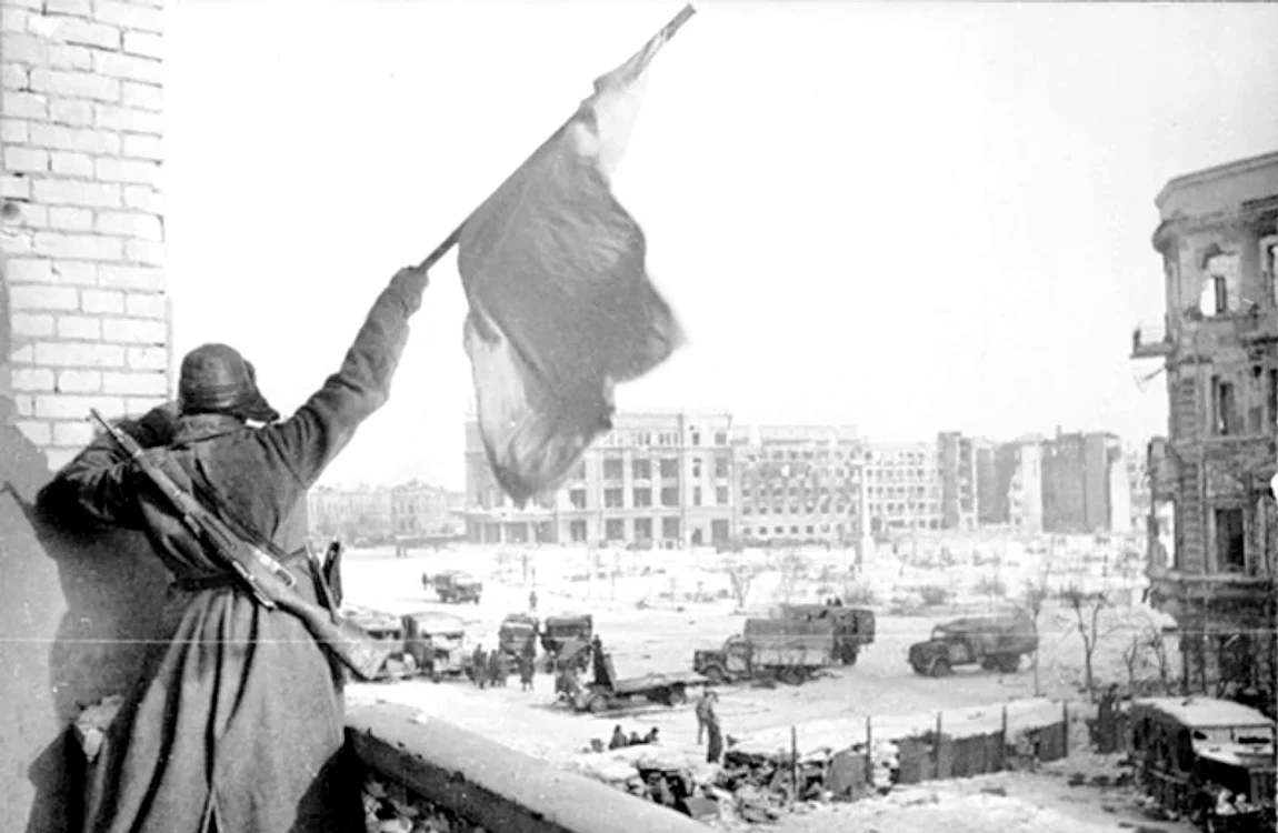 Bătălia de la Stalingrad din perioada 23 august 1942–2 februarie 1943. FOTO: Arhivă