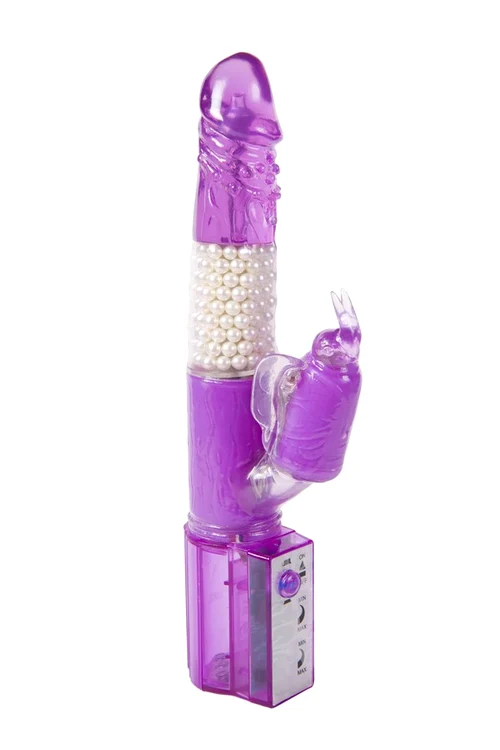 Vibratorul este o jucărie sexuală minunată pentru femeile conştiente de sexualitatea lor şi care adoră să se masturbeze
