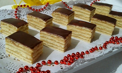 Prajitura cu crema de caramel jpeg