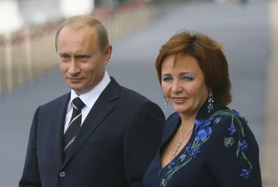 3 Vladimir Putin, Ludmila Putina GettyImages 71455117 jpeg
