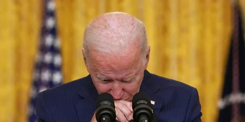 Atac sinucigaş cu bombă asupra aeroportului din Kabul Joe Biden emotionat FOTO EPA-EFE