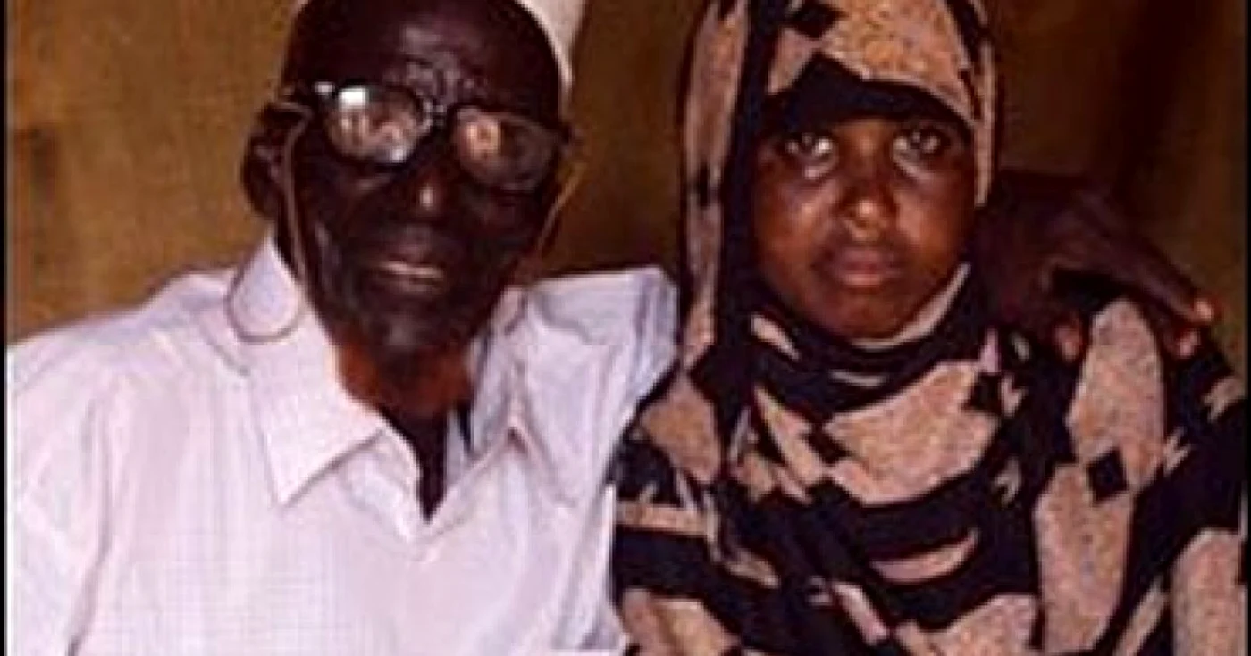 Diferenţă de aproape un veac  între doi miri din Somalia