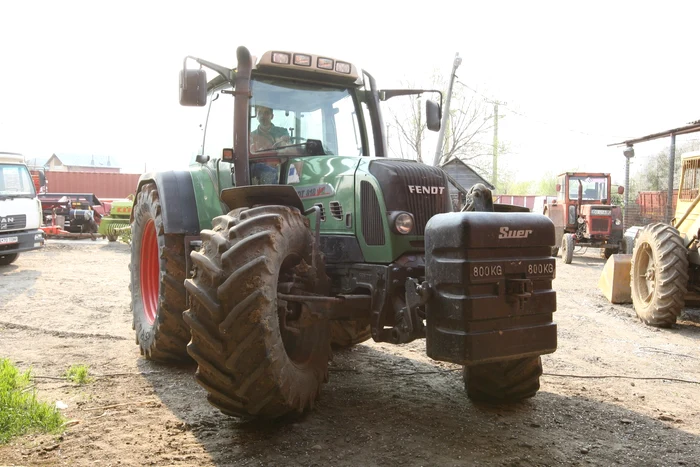 Tractorul va avea nevoie de reparaţii. 