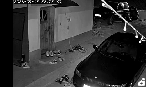 Zgomote puternice au provocat panică în Argeș și Vâlcea, iar în unele locuințe geamurile s-au crăpat FOTO: captură vid FB/Dumitrascu Cosmin