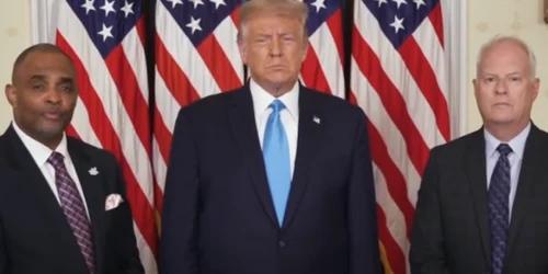 Donald Trump a iertat un fost condamnat devenit activist - Jon Ponder - stânga Richard Beasley-dreapta Foto captură You Tube