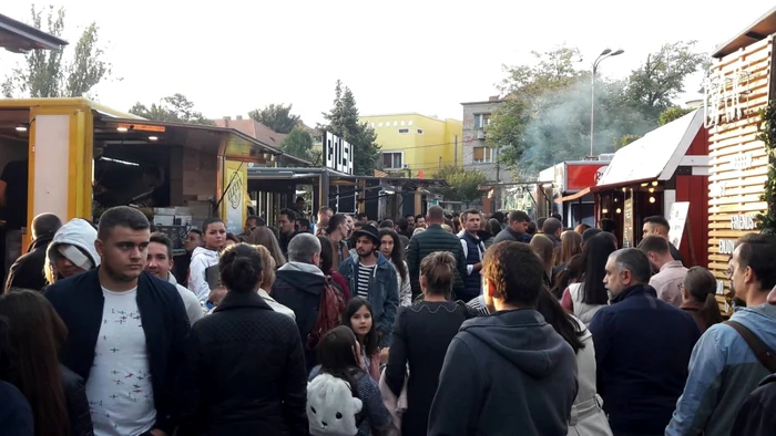 Street Food Festival În Parcul Rozelor din Timişoara FOTO Ş.Both