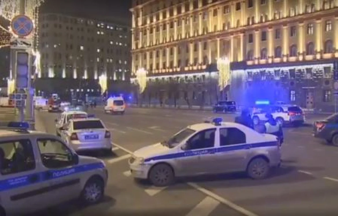 Forţe de ordine mobilizate în urma atacului armat de la sediul FSB