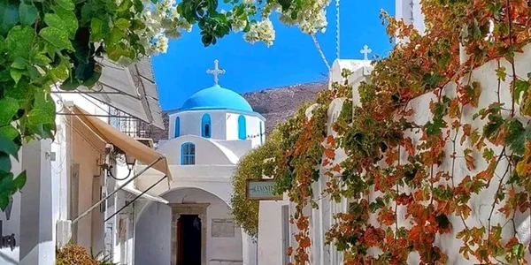Insula Paros foto Twitter jpg