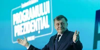 Lansarea oficială a programului prezidenţial al candidatului Alianţei electorale 'România Înainte', Crin Antonescu, în București, 9 aprilie 2025  Inquam Photos  George Călin (8) jpg