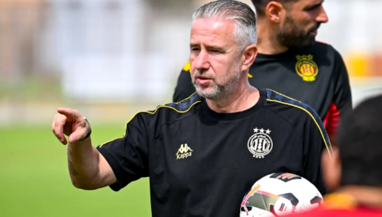 Tunisienii au blocat revenirea lui Reghecampf la FCSB