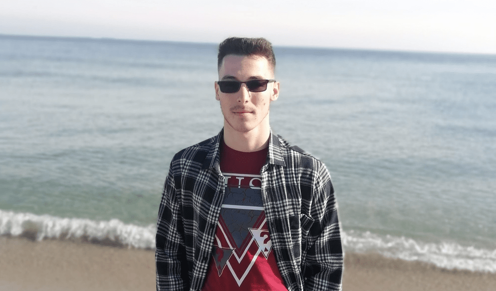 Lucian, tânărul dispărut în mare la Costinești, căutat de trei săptămâni