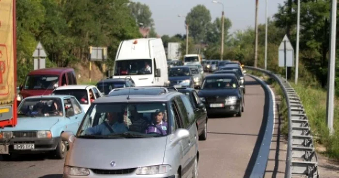 Constanţa: Trafic rutier intens spre litoral pe Autostrada Soarelui