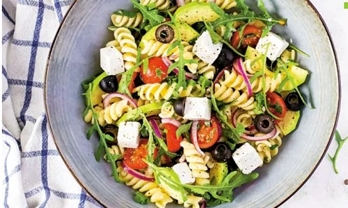 salata rece de paste jpg