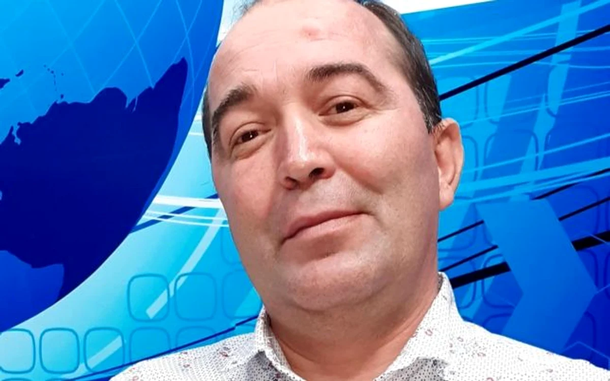 
    Gheorghe Cernotoiu a fost șocat în momentul în care a primit telefon de la diriginta din clasa a XI-a să vină la școală pentru că el are nouă claseFoto: adevărul.ro/arhivă personală  