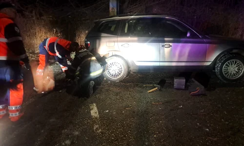 femeie a murit sub roțile din spate ale mașinii sale jpg