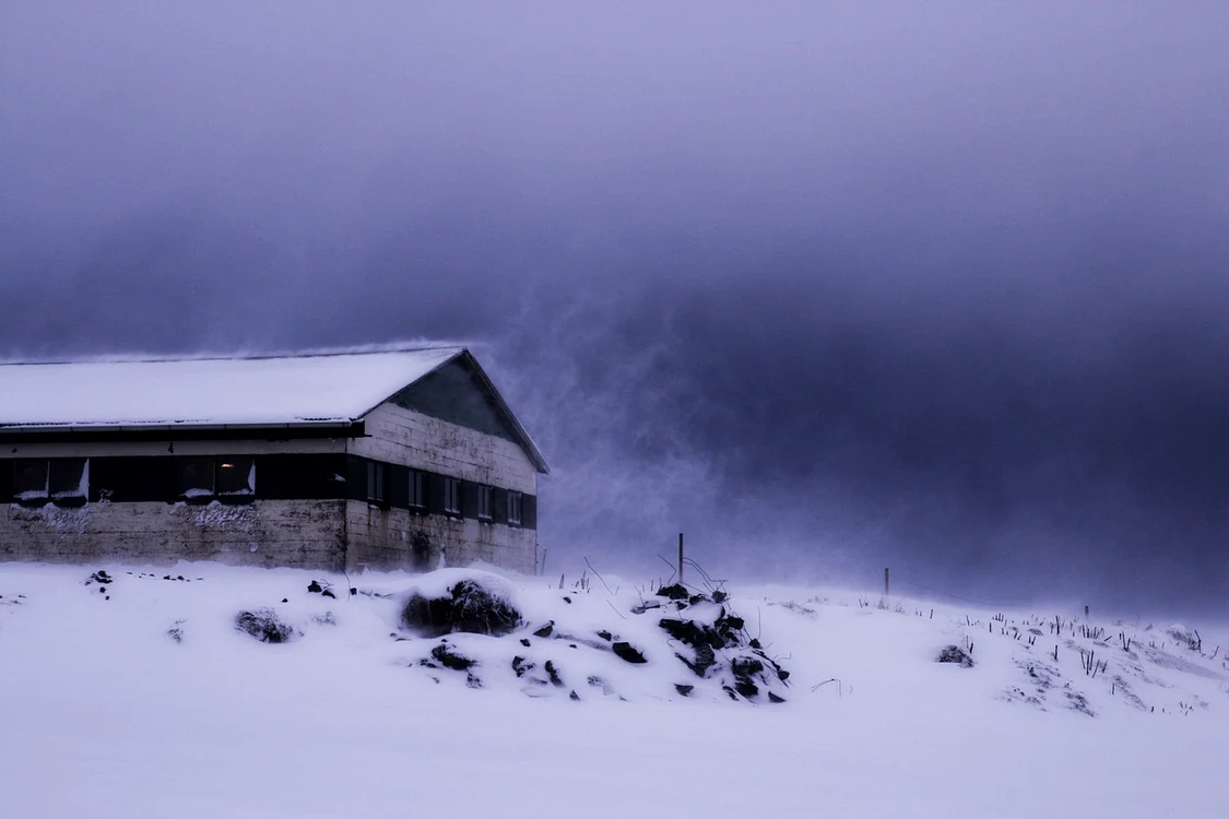 Va ninge viscolit la munte (foto: Pixabay)